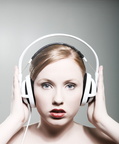 Ingrid headphones 02 by Pakse